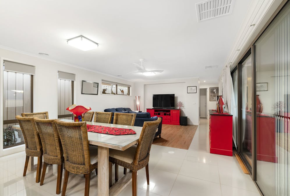 6 Gurney Crescent, Wodonga, VIC, 3690 - Image 6