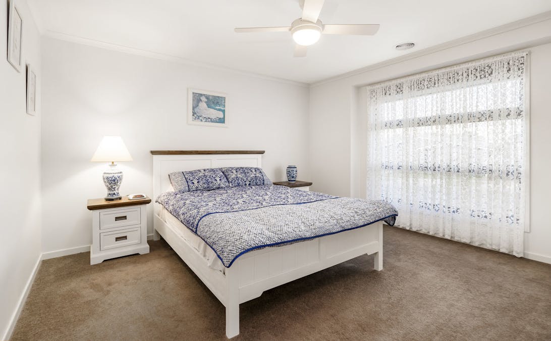 6 Gurney Crescent, Wodonga, VIC, 3690 - Image 9