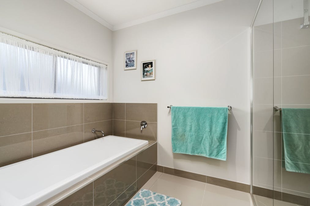 6 Gurney Crescent, Wodonga, VIC, 3690 - Image 15