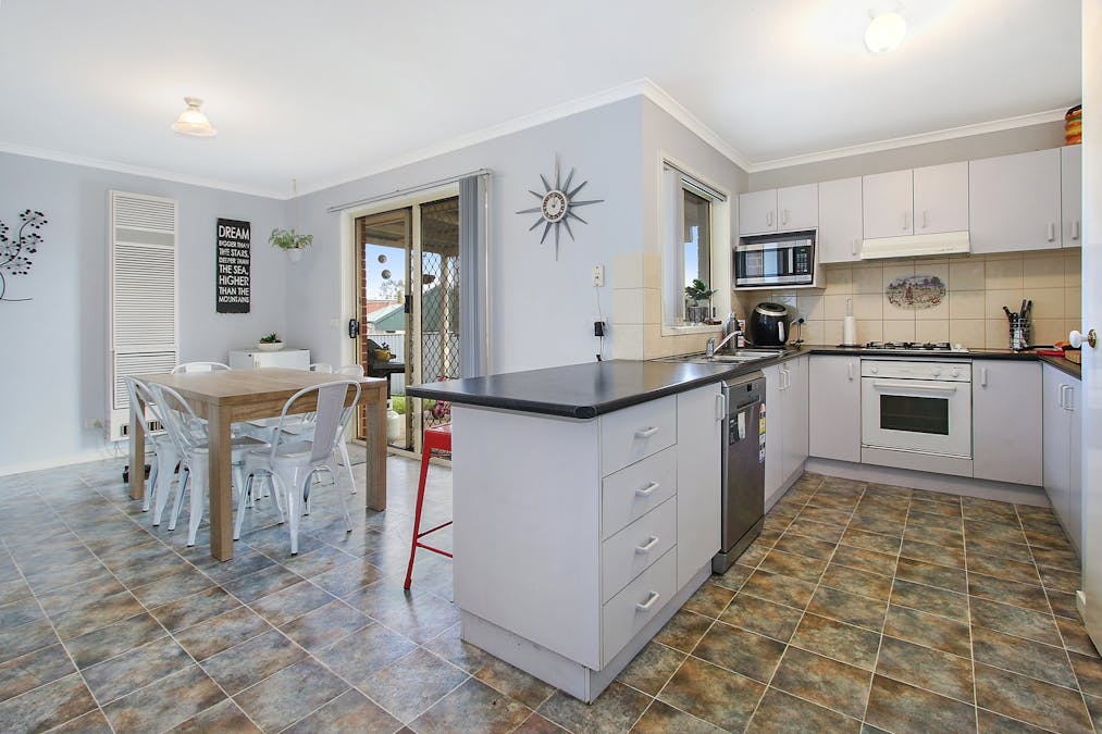 28 Riverview Terrace, Wodonga, VIC, 3690 - Image 3