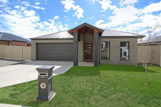 41 Gratwick View, Wodonga, VIC, 3690 - Image 1