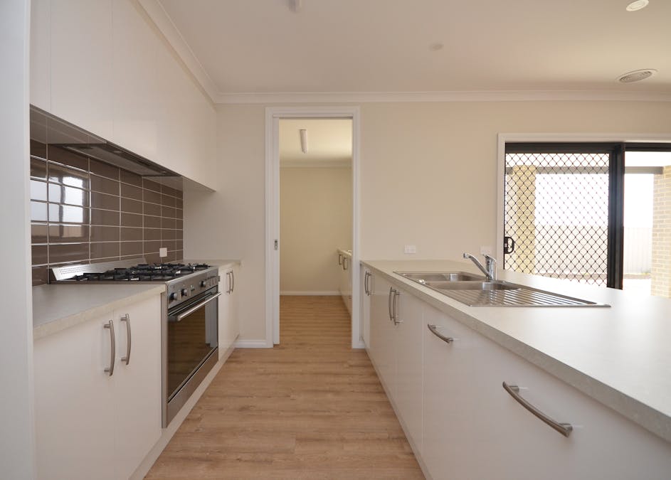 41 Gratwick View, Wodonga, VIC, 3690 - Image 4