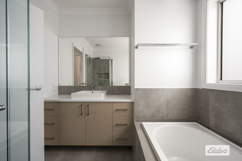 48 Ledbury Circuit, Wodonga, VIC, 3690 - Image 14