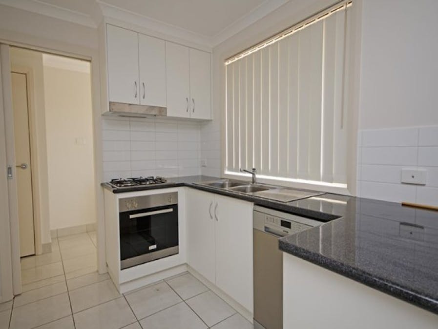 9/833 Watson Street, Albury, NSW, 2640 - Image 2