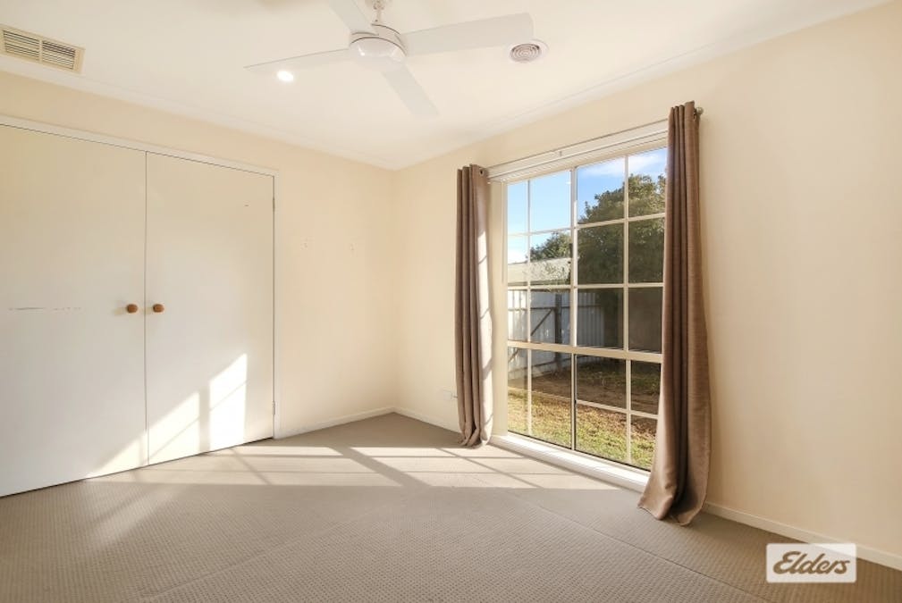 8 Thrush Court, Wodonga, VIC, 3690 - Image 5
