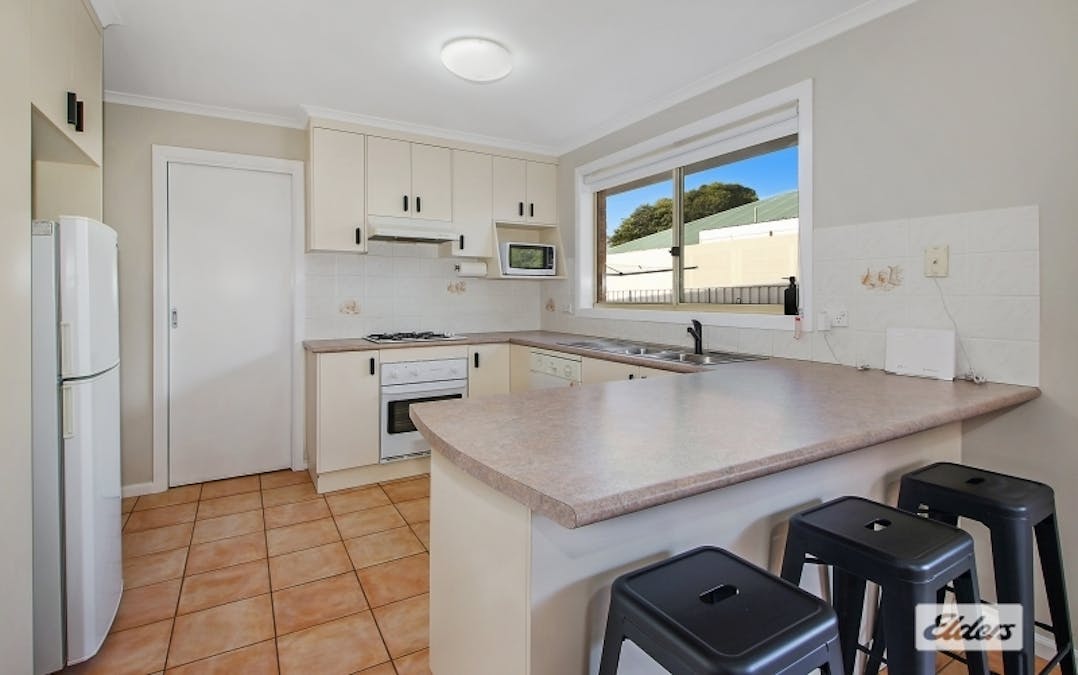 21 Birdie Street, Wodonga, VIC, 3690 - Image 5