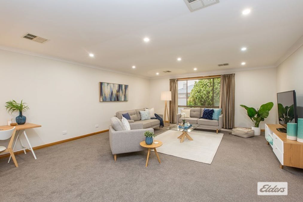 1036 Calimo Street, North Albury, NSW, 2640 - Image 5