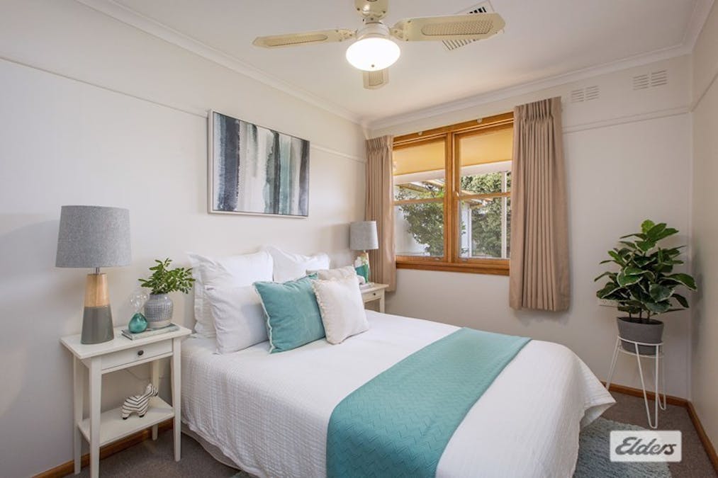 1036 Calimo Street, North Albury, NSW, 2640 - Image 6