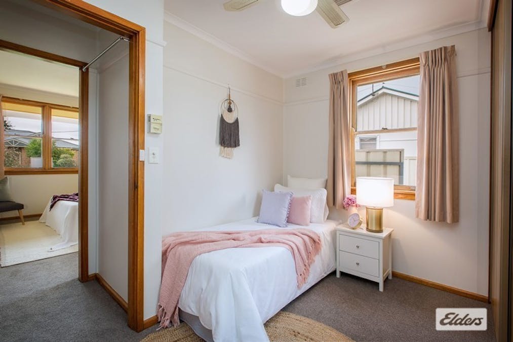 1036 Calimo Street, North Albury, NSW, 2640 - Image 9