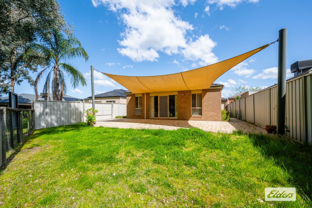22 Innisbrook Avenue, West Wodonga, VIC, 3690 - Image 13
