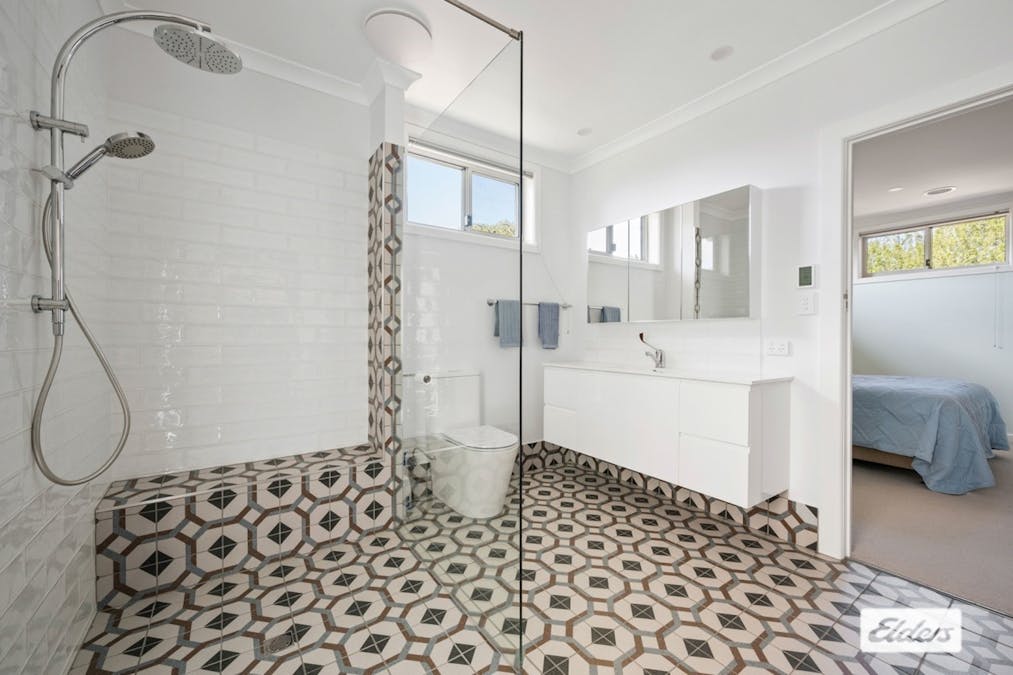 185-187 Federation Avenue, Corowa, NSW, 2646 - Image 8