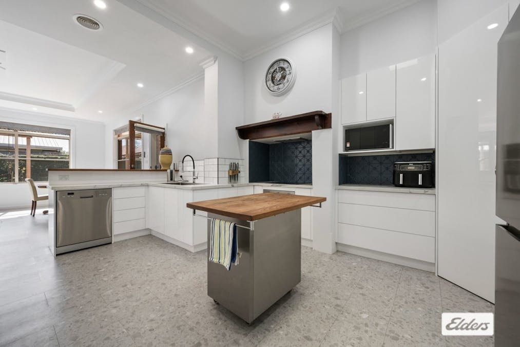 185-187 Federation Avenue, Corowa, NSW, 2646 - Image 12
