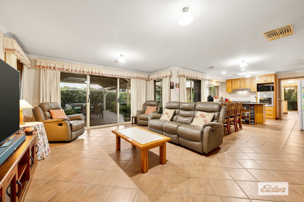 7 Jevington Drive, Wodonga, VIC, 3690 - Image 10