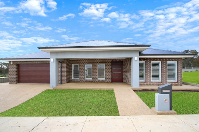 3 Dartnell Crescent, Wodonga, VIC, 3690 - Image 1