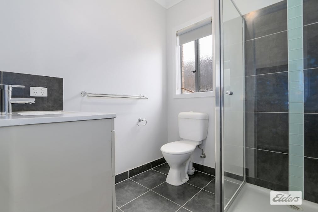 27 Maygar Avenue, Wodonga, VIC, 3690 - Image 3