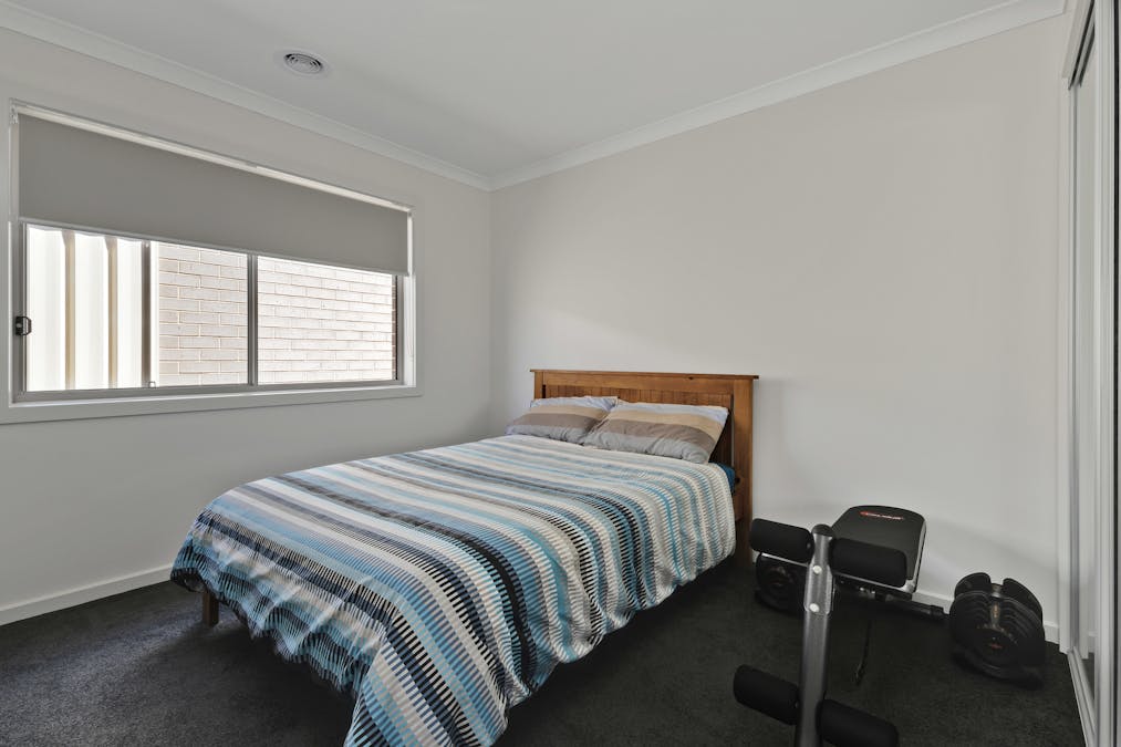 18 Derrick Street, Wodonga, VIC, 3690 - Image 6