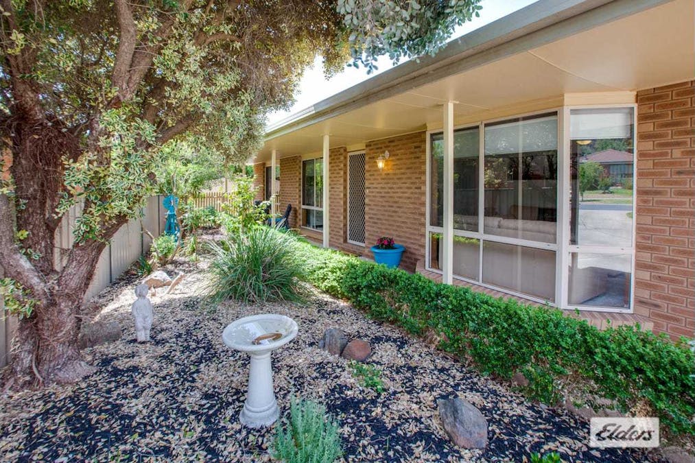 3 Kingsbury Court, Wodonga, VIC, 3690 - Image 2