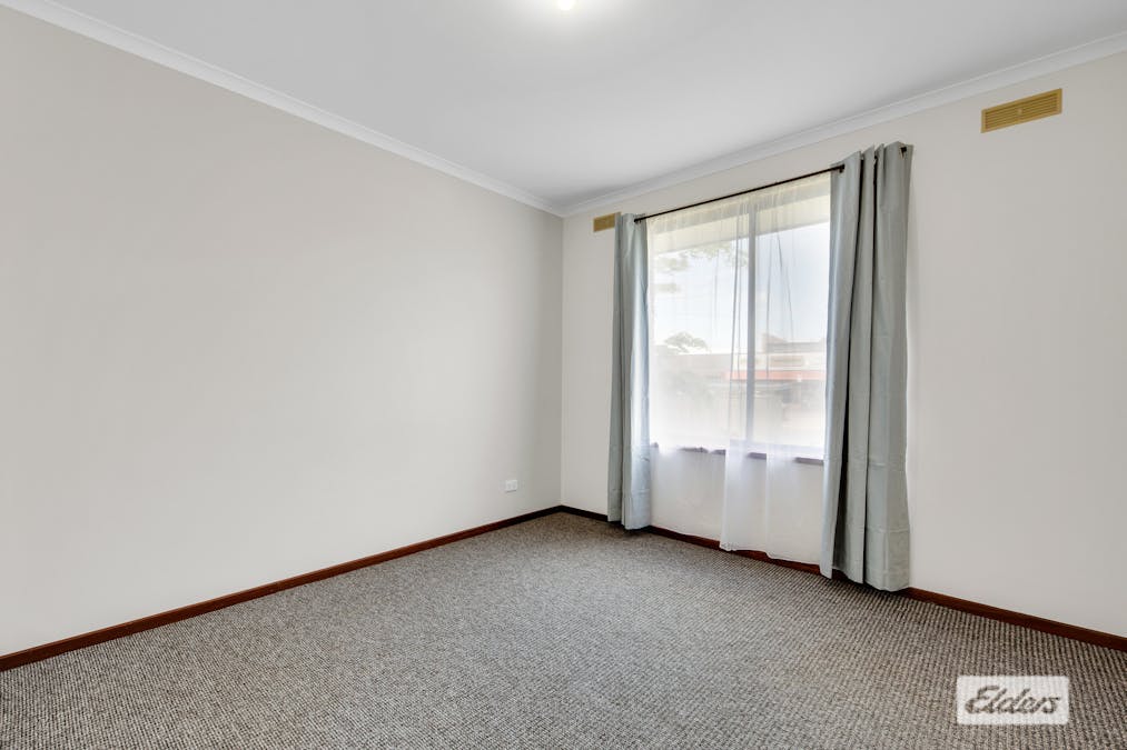 27 Gayview Drive, West Wodonga, VIC, 3690 - Image 5