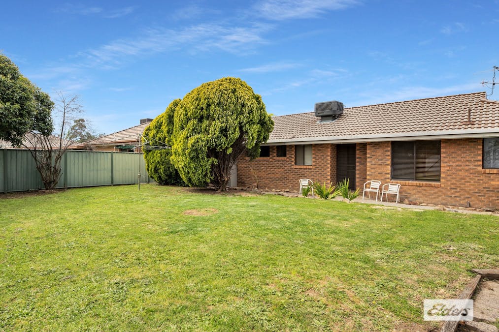 27 Gayview Drive, West Wodonga, VIC, 3690 - Image 8