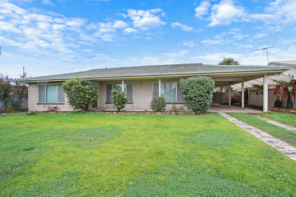 1101 Wingara Street, North Albury, NSW, 2640 - Image 1