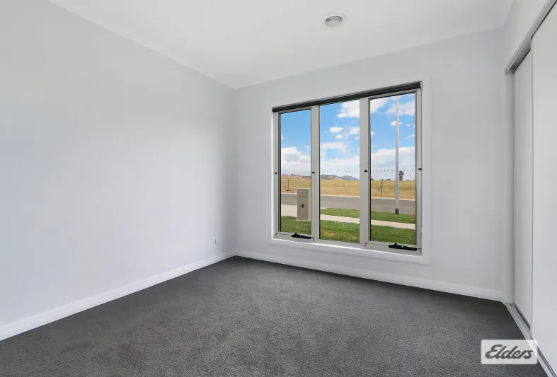 16 Stobie Crescent, Leneva, VIC, 3691 - Image 6