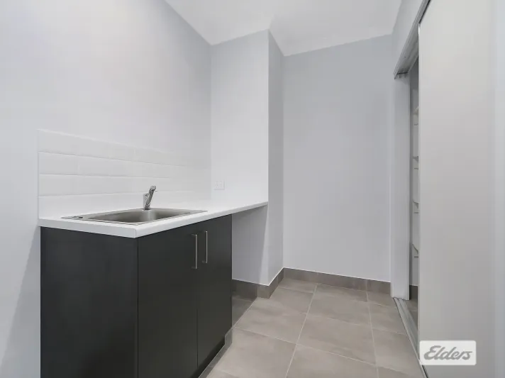 16 Stobie Crescent, Leneva, VIC, 3691 - Image 8