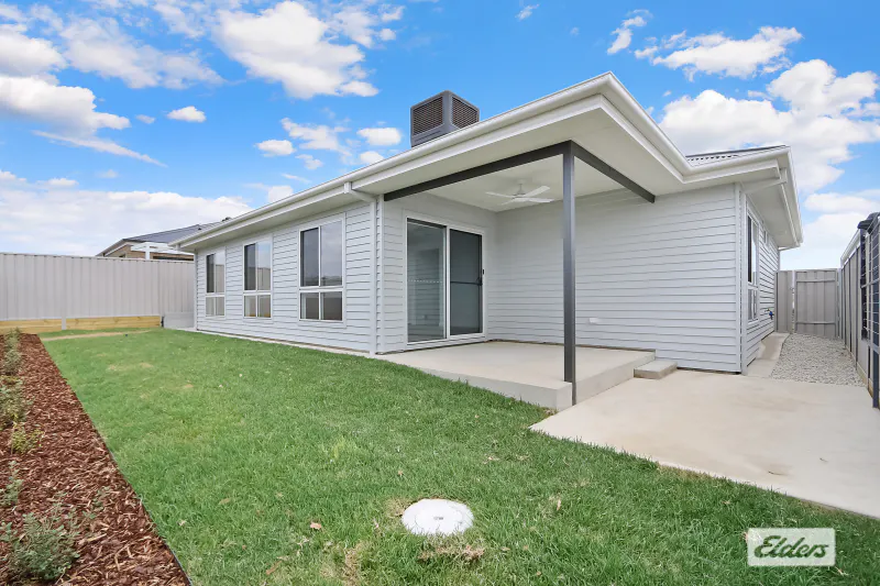 16 Stobie Crescent, Leneva, VIC, 3691 - Image 9