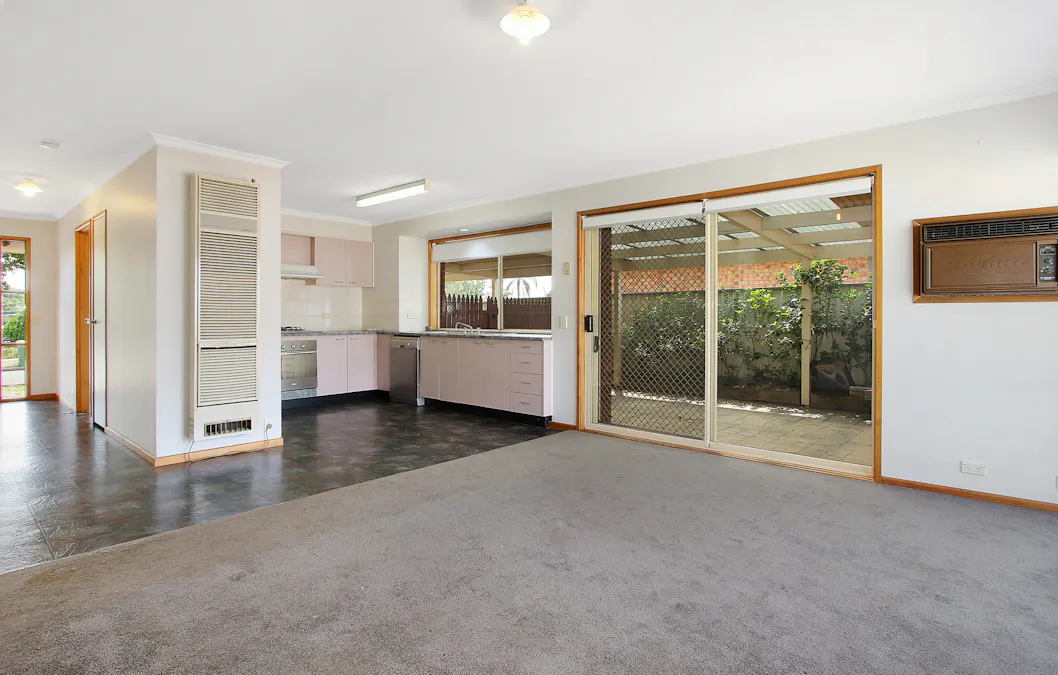 7 Azure Drive, Wodonga, VIC, 3690 - Image 2
