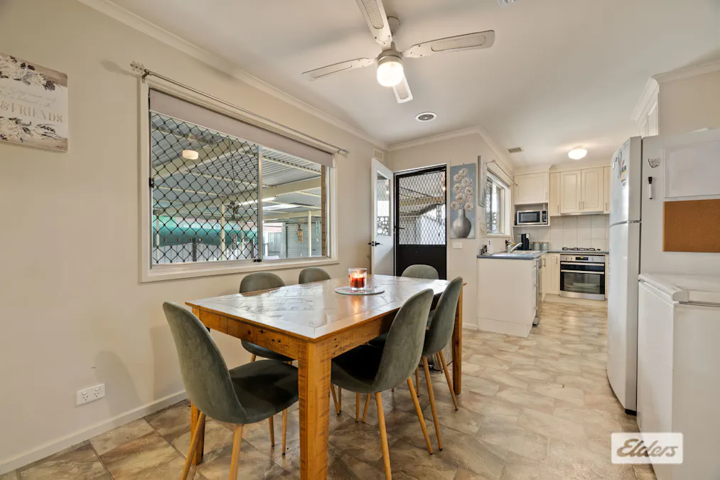 13 Skitch Street, West Wodonga, VIC, 3690 - Image 3