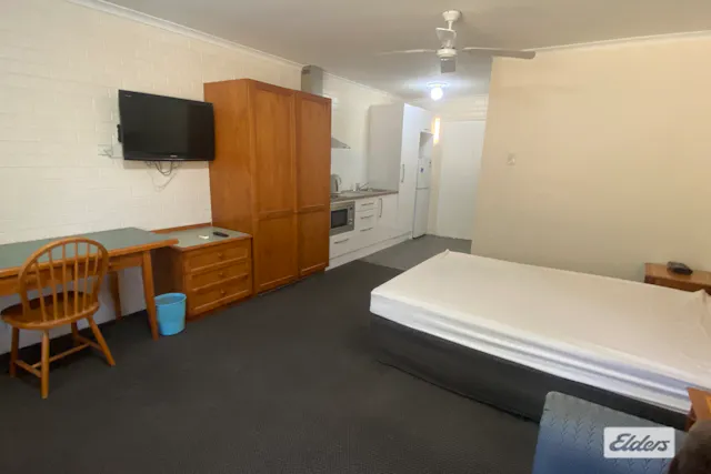 5/71 Hume Street — photo from Elders Real Estate Albury/Wodonga