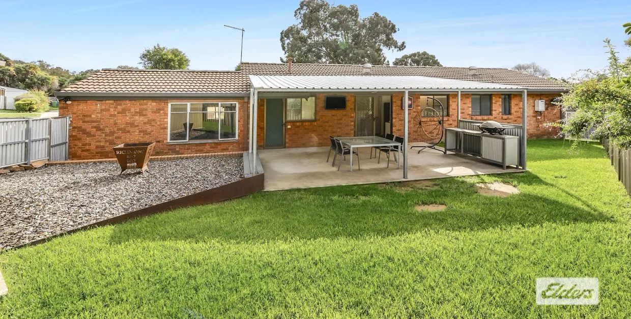 9 McEwen Crescent, West Wodonga, VIC, 3690 - Image 10