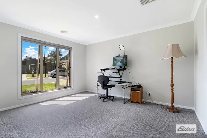 12 Throssell Crescent, Wodonga, VIC, 3690 - Image 3