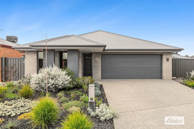 7 Dunnart Court — photo from Elders Real Estate Albury/Wodonga