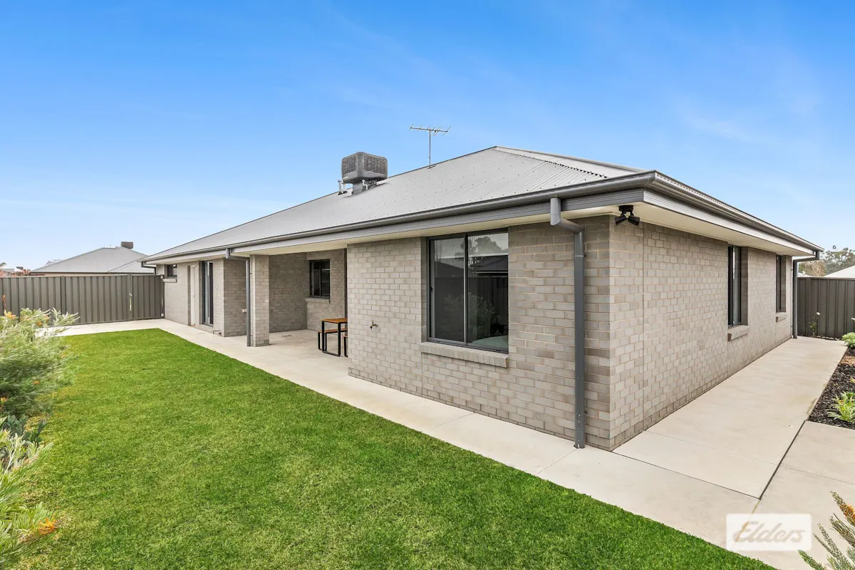 7 Dunnart Court — photo 11 of 16