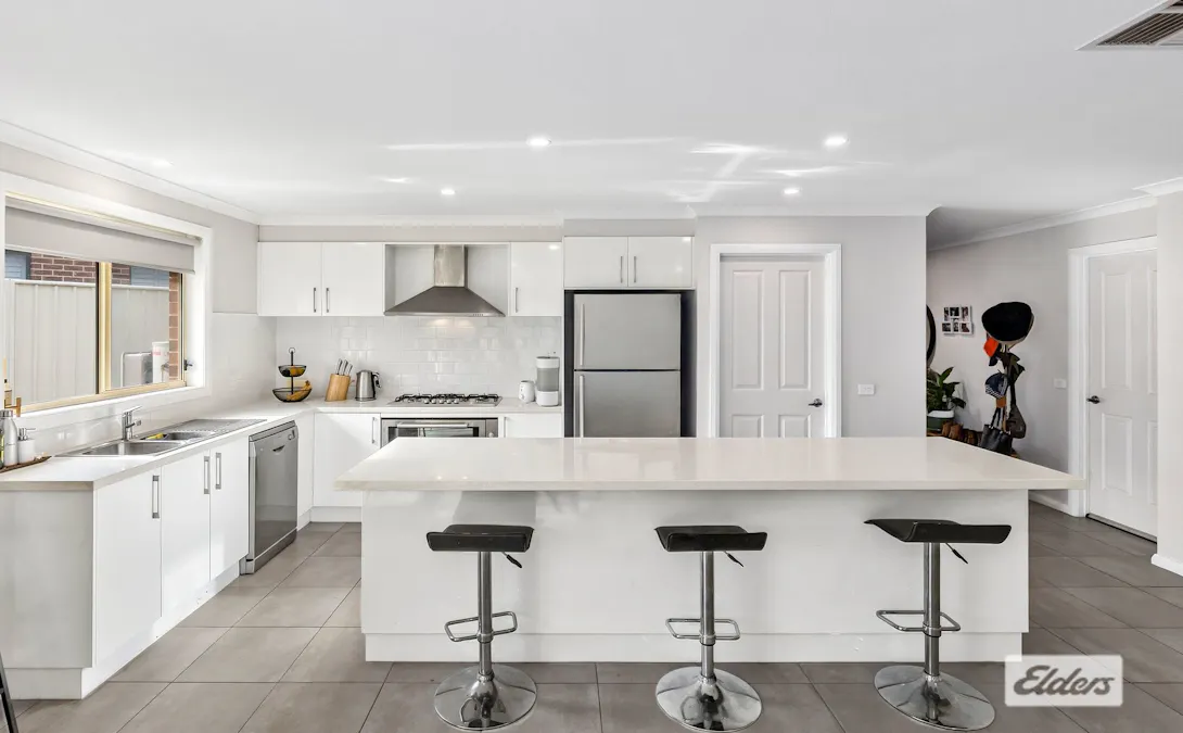 39 Murray Way, West Wodonga, VIC, 3690 - Image 3