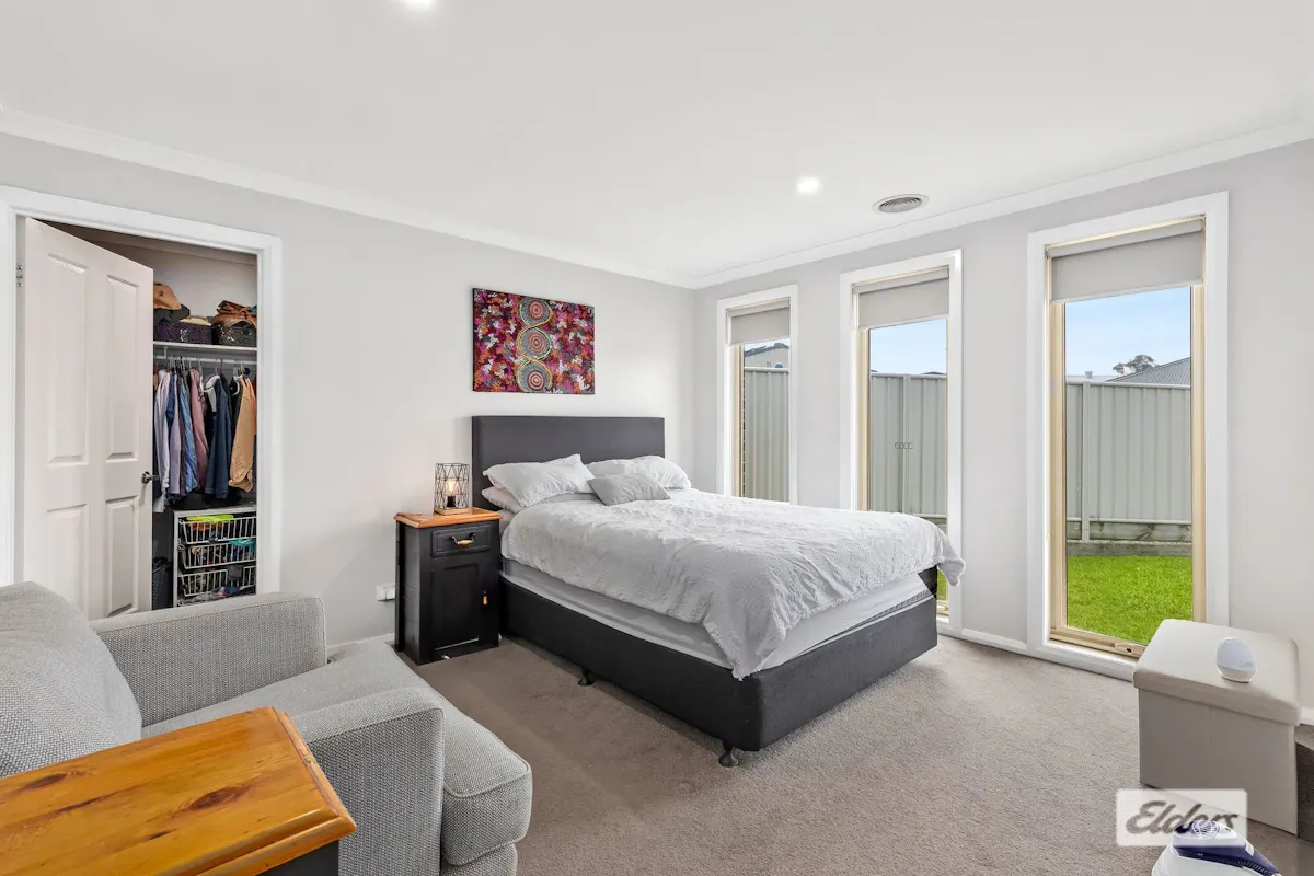 39 Murray Way — photo 5 of 12