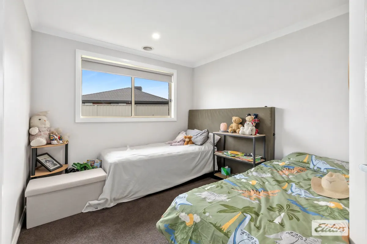 39 Murray Way — photo 7 of 12