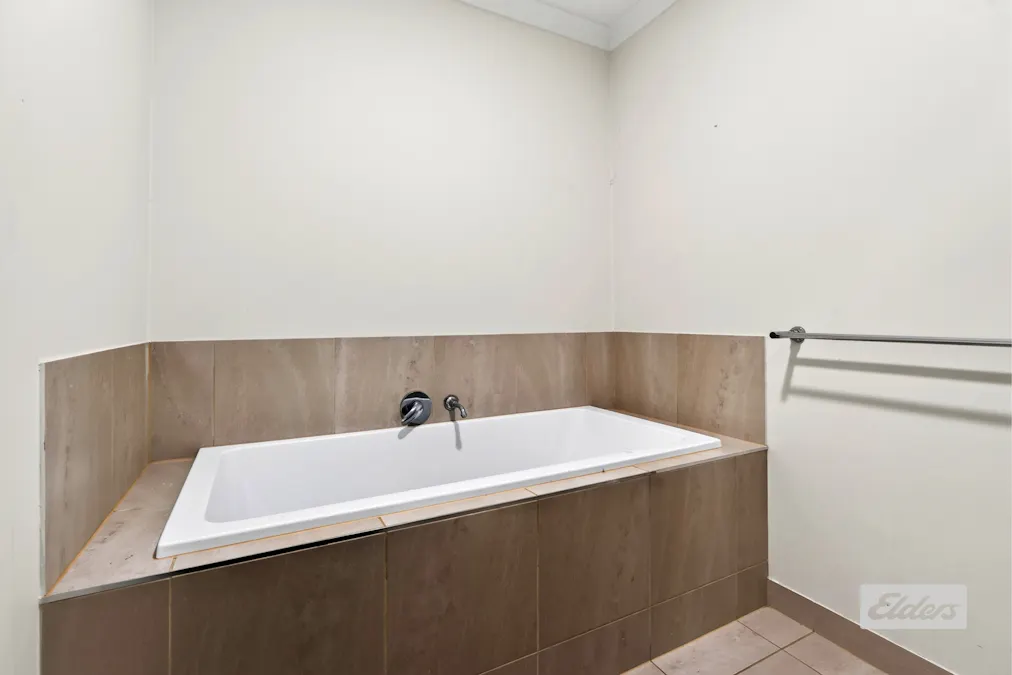 4 Middleton Crescent, Wodonga, VIC, 3690 - Image 12