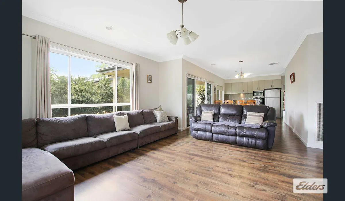 43 Pell Street — photo 3 of 9