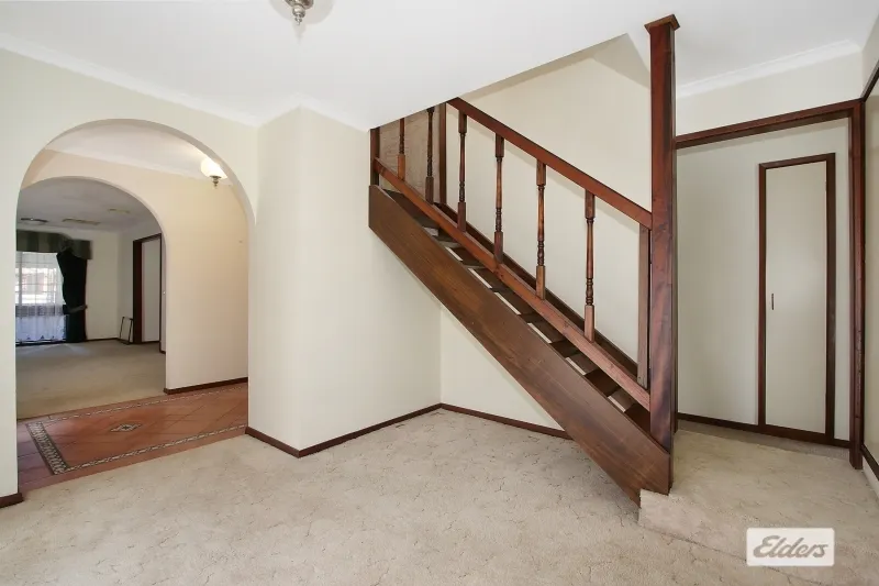 1085 Pemberton Street — photo 2 of 8