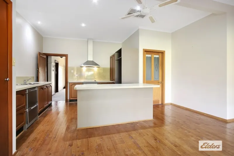 359 Kenilworth Street — photo 2 of 8