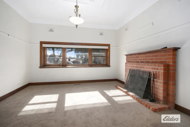 359 Kenilworth Street — photo 4 of 8