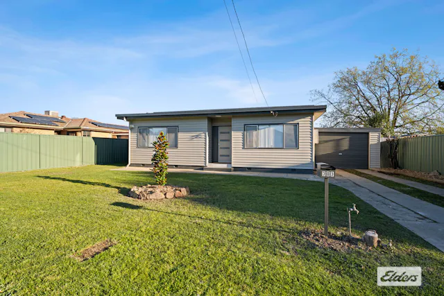 303 Clarence Street — photo from Elders Real Estate Albury/Wodonga