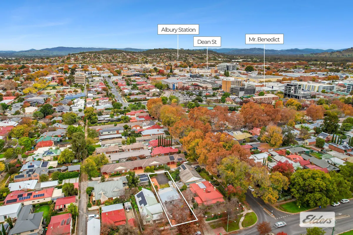 548 Thurgoona Street — photo 10 of 14