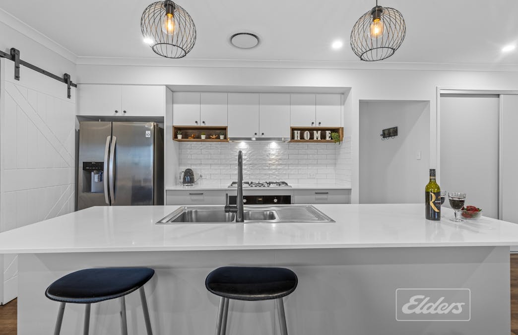 12 Knightsbridge Drive, Southside, QLD, 4570 - Image 6