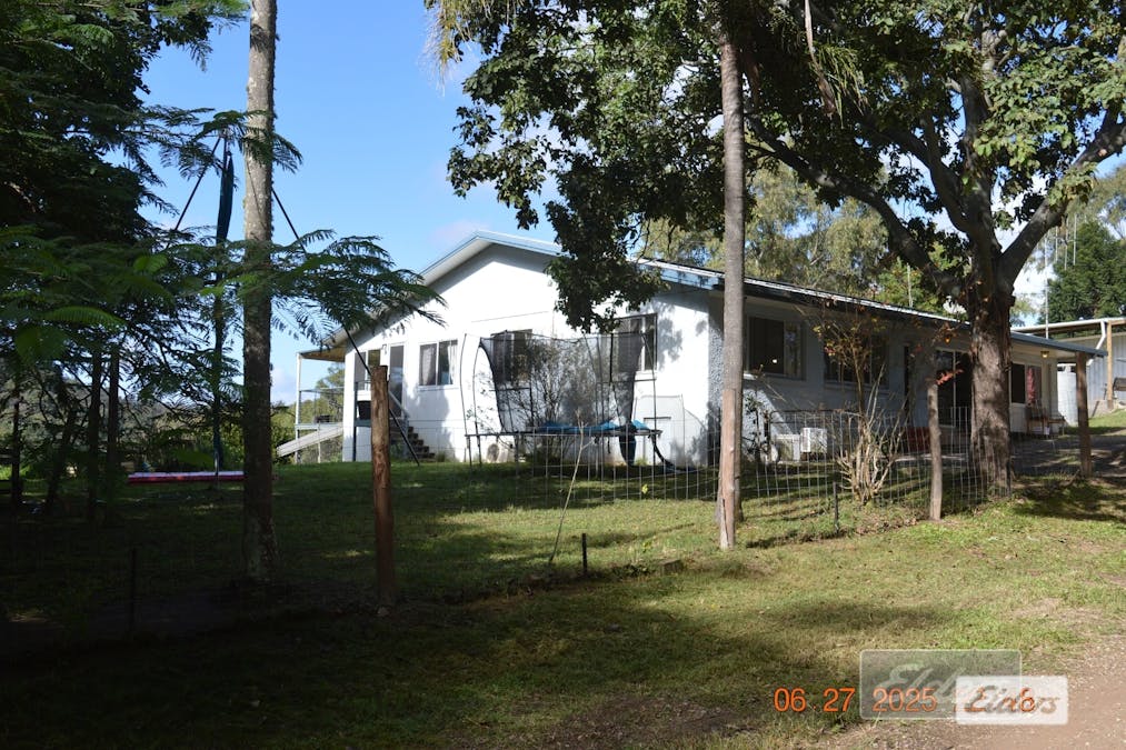 8 Thompson Road, Ross Creek, QLD, 4570 - Image 4
