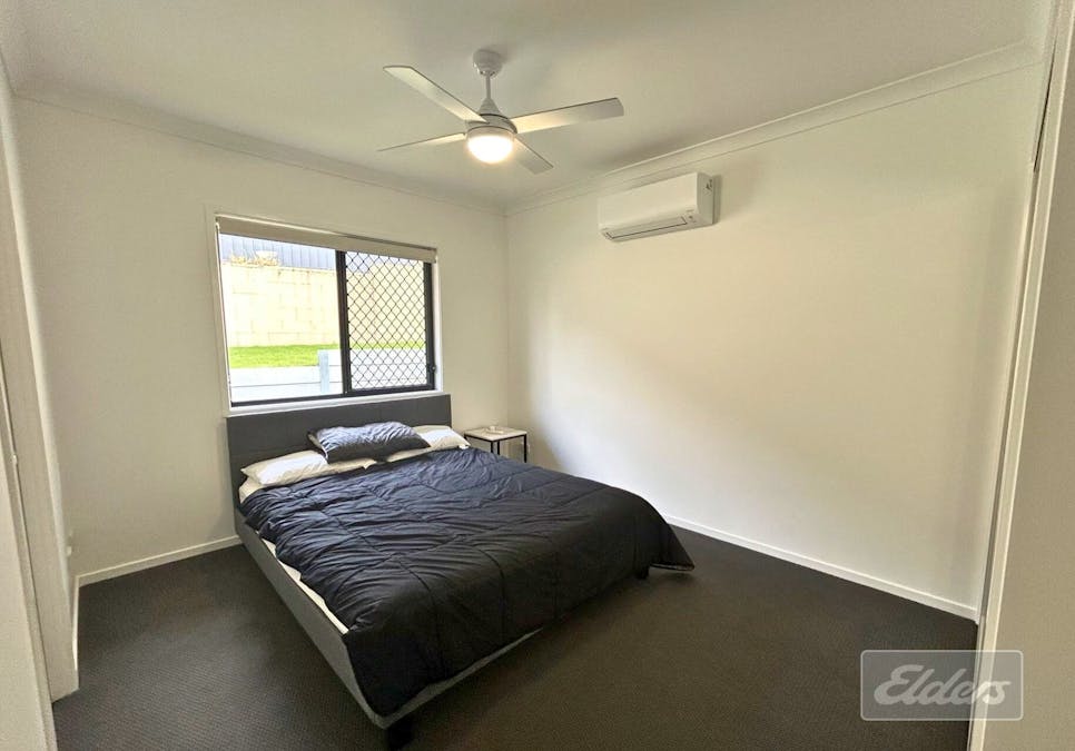 37 Excalibur Crescent, Southside, QLD, 4570 - Image 12