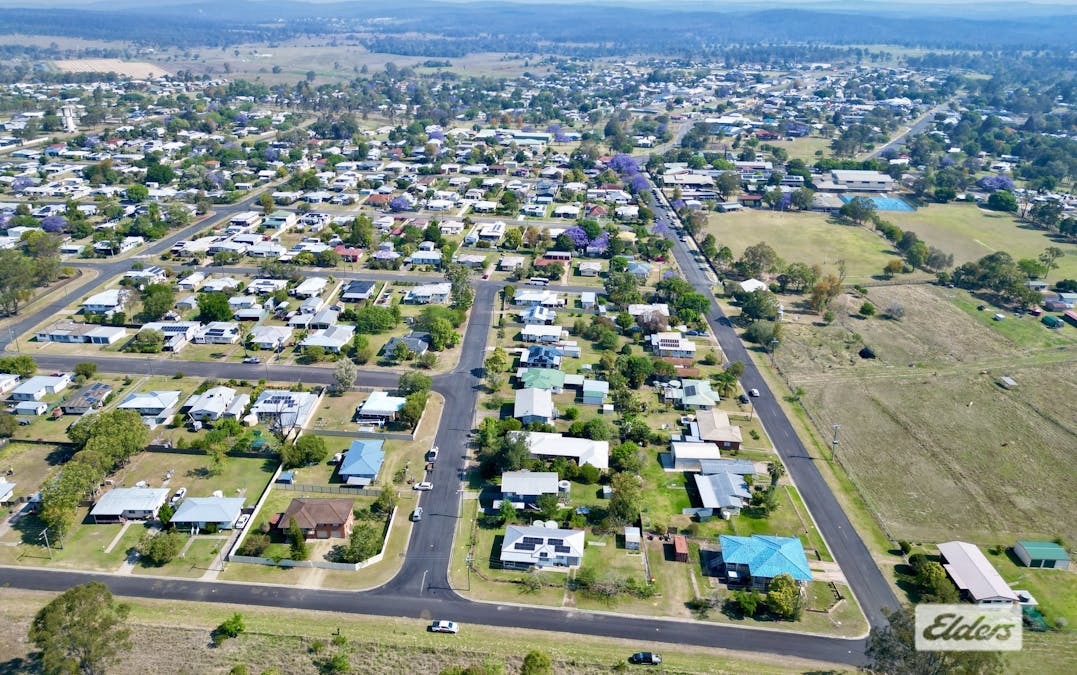 13 Wallace Street, Murgon, QLD, 4605 - Image 16