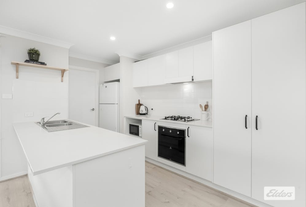 9 Longmeadow Parkway, Box Hill, NSW, 2765 - Image 5
