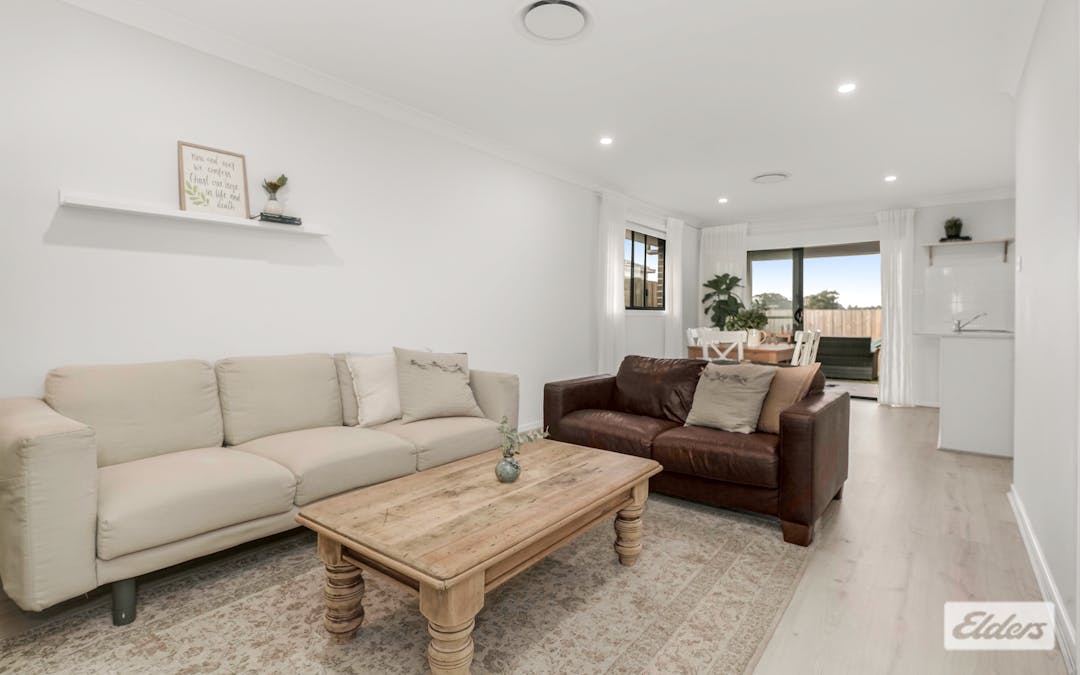 9 Longmeadow Parkway, Box Hill, NSW, 2765 - Image 3